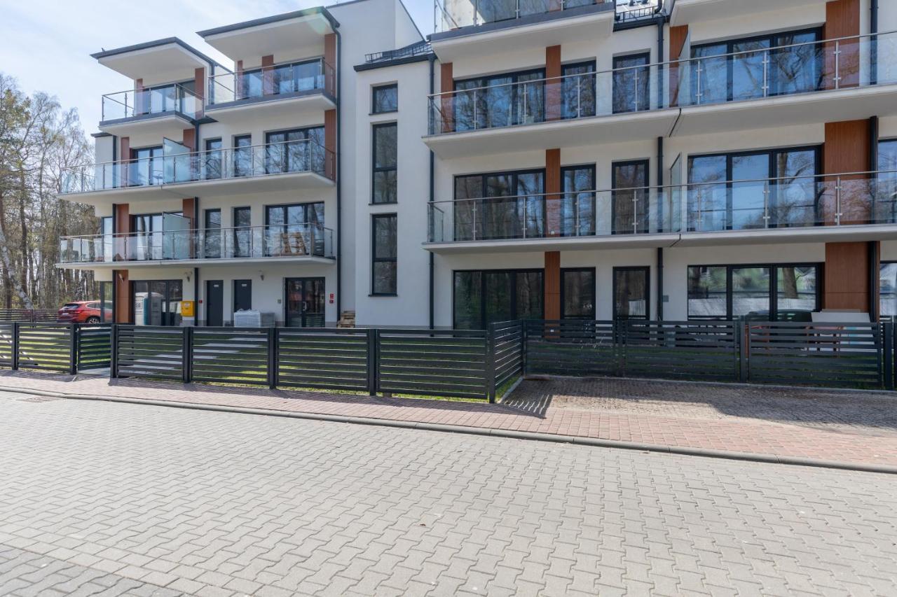 Little Laguna Apartments Sauna & Parking By Noclegi Renters เมียนซีวอเจีย ภายนอก รูปภาพ